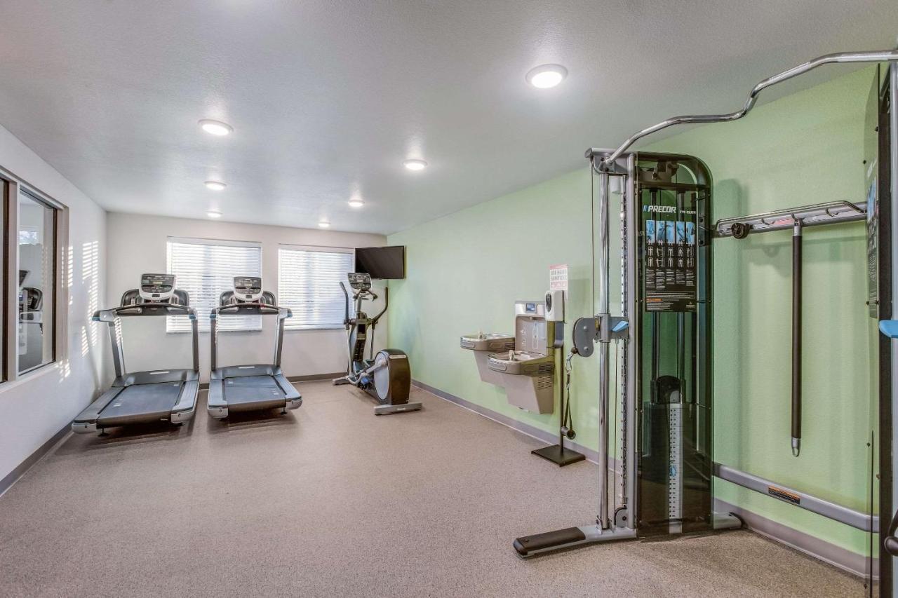 Hotel Woodspring Detroit 3*